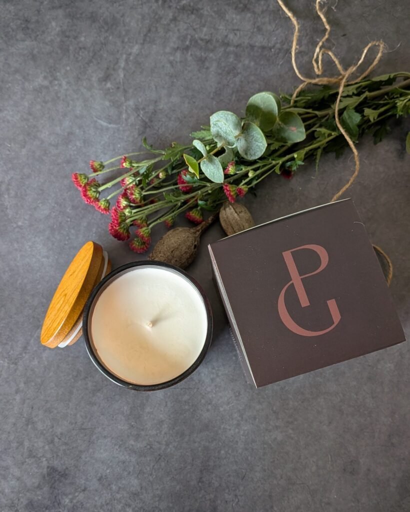 Candle (Amber) - Leather Sandalwood