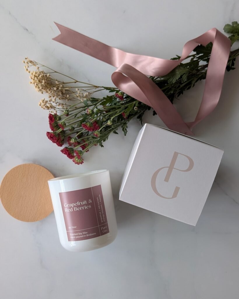 Candle (White) - Grapefruit and Red Berries