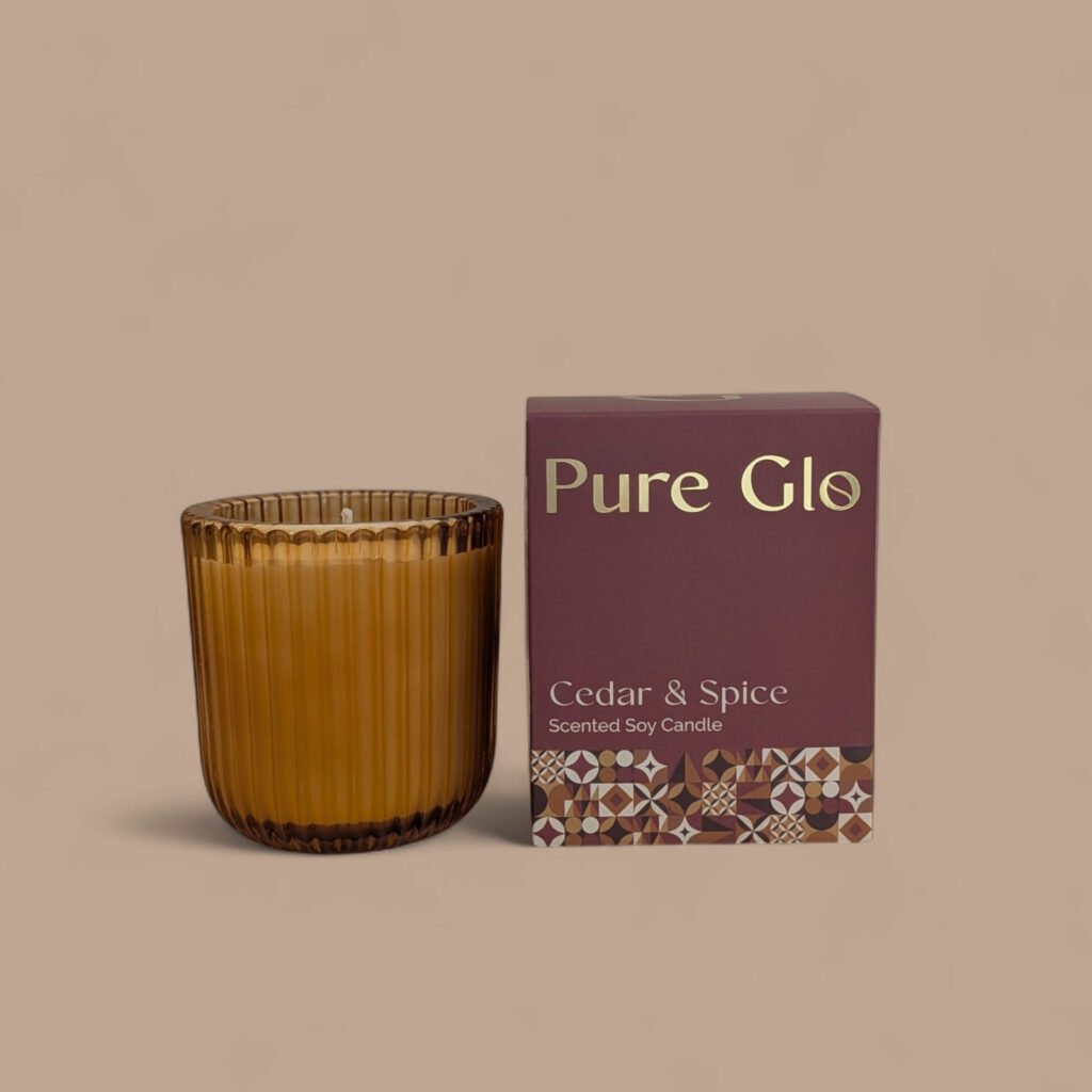 Candle (Christmas) - Cedar & Spice